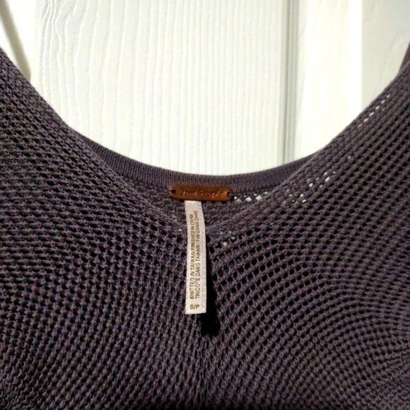 Free People Women' Sweater Dress Mauve Knit Spaghetti Silk Blend Mini. Small. - Picture 6 of 9